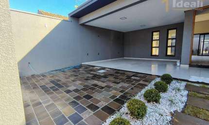 Casa com 3 dormitórios à venda, 151 m² por R$ 950.000,00 - Cristo Rei - São Leopoldo/RS