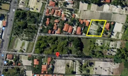Terreno à venda na Rua Vicente Pio, 55, Lagoa Redonda, Fortaleza