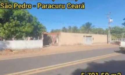 Imóvel fica em direção a praia de Pedra Rachada e ao lado de Flecheiras pela área litorânea. Local com condições de extremo bem-estar para moradia ou empreendimento diverso.