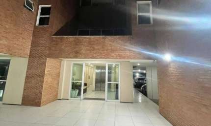 CONDOMÍNIO VIA PARIS Excelente apartamento próx. ao Detran da maraponga