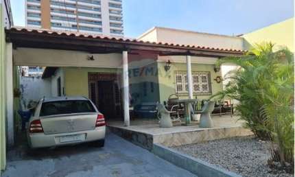 Casa com 5 quartos à venda na Rua Doutor Ratisbona, 30, Fátima, Fortaleza