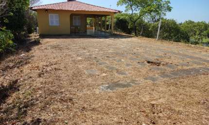 Vende - se Casa na Avenida Principal de Acesso a Praia da Taiba