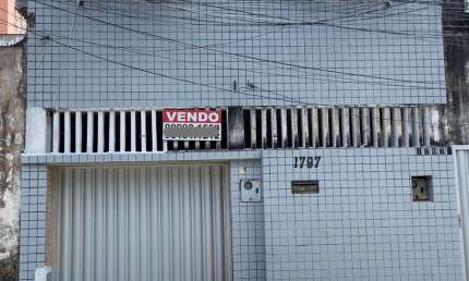 Casa com 2 quartos à venda na Avenida Tristão Gonçalves, Benfica, Fortaleza