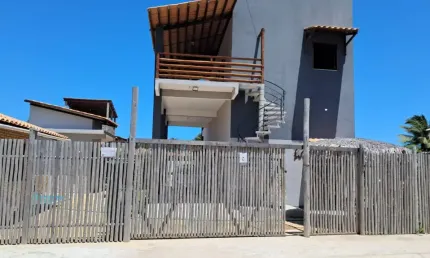Vende - se Pousada no Morro do Chapéu da Taiba com 6 Apartamentos