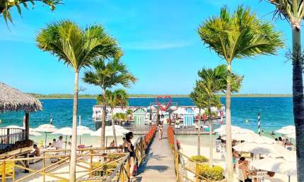 Aluga - se Pousada com 14 Suites na Vila de Jericoacoara