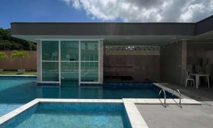 Aqui ! Lindo apartamento no Pires Facanha Eusébio CE