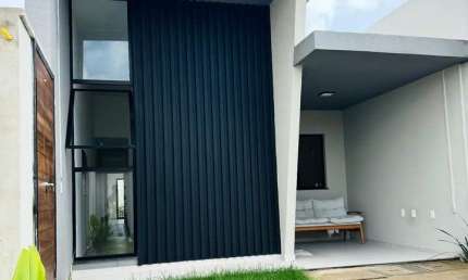 Linda casa plana no Eusébio excelente acabamento diferenciado apta pra financiar...