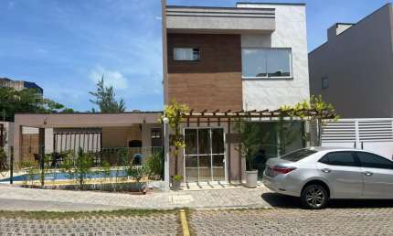 Casa em condomínio fechado com 3 quartos à venda no Icaraí, Caucaia 