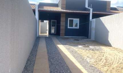 Linda casa plana pronta pra morar sem burocracia e sem consulta SPC e Serasa, imóvel devidamente documentado e de procedência...