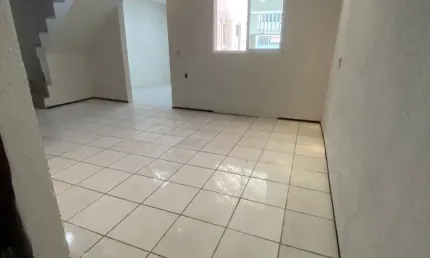 Casa com 1 quarto à venda na Rua 05, 114, Maraponga, Fortaleza