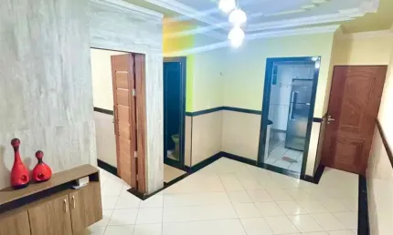 Excelente apartamento com localização privilegiada!!! (PORTEIRA FECHADA) pronto pra morar