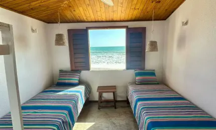 Vende - se casa frente mar na taiba e com acesso direto a praia