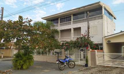 Casa com 5 quartos à venda na Avenida Vinte e Nove de Abril, Coroados, Guaratuba