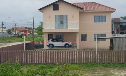 Sobrado frente para o mar para Locação Diária em Balneario Coroados