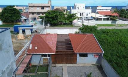 linda casa próximo a praia de Coroados em Guaratuba PR