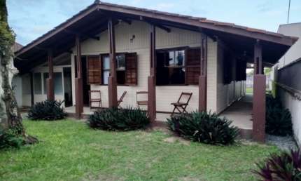 Casa com 2 quartos à venda na Avenida São Paulo, 1802, Coroados, Guaratuba