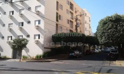 Apto Vila Imperial 3 dorms, sala e cozinha amplas, 1 vaga, ótimo local