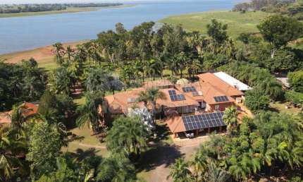 Pereira Barreto - Propriedade Rural, mas perto do centro, tendo uma área em torno de 7900m² e 1400m² de construção, completo lazer.