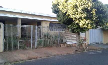Parque Industrial - Lote de 11x33 (363m²), em bom local, bom para residencia ou comercial