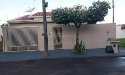 Casa com 3 quartos à venda no Coester, Fernandópolis 