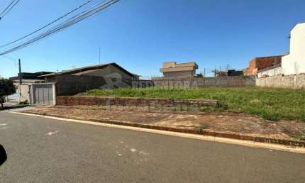 Terreno à venda no Residencial Santa Regina, São José do Rio Preto 