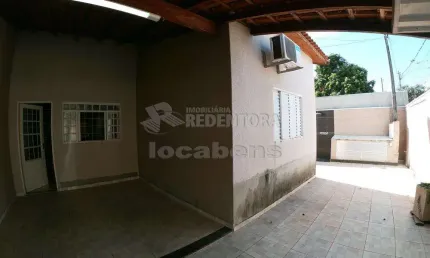 Engenheiro Schmitt - Jardim Antoniassi - Excelente casa  rica em armários com 3 dormitórios, . Para Venda, mas já está alugada
