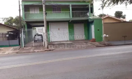 Casa Comercial e residencial - Vila Clementina - 3 casas e um salão no mesmo terreno