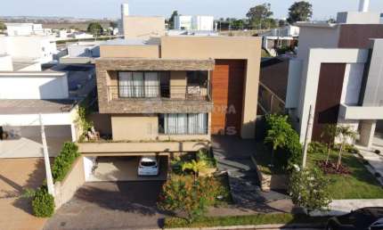 Casa Sobrado 05 dormitórios - Condomínio Eco Village II