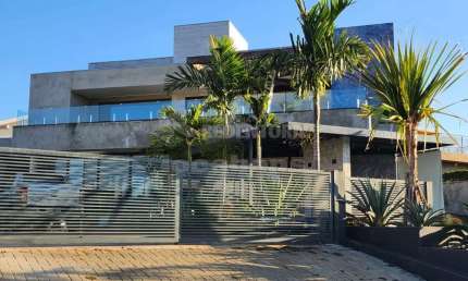 Casa em condomínio fechado com 4 quartos à venda na Terras da Barra, Mendonça 