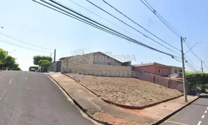 Terreno a venda no residencial gabriela, com área total de 318 metros, esquina e com ótima localização