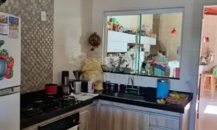 Santa regina - vendo casa nova acabamento excelente - 3 dormitórios