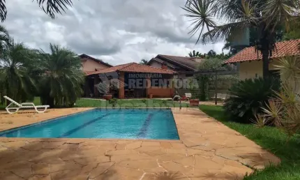 Casa em condomínio fechado com 3 quartos à venda na Zona Rural, Guapiaçu 
