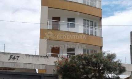 São Francisco - Apto de 2 dorms, 1 tipo apto, andar alto, coz e as com armários, prédio com elevador, vago, ocupação imediata