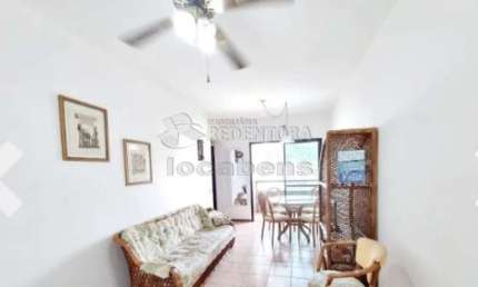 Guarujá - SP  - Excelente apartamento de 02 dormitórios, sacada e elevador
