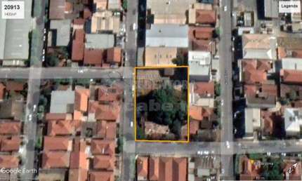 Terreno / Área  À venda com 1.400m² no  Jardim América