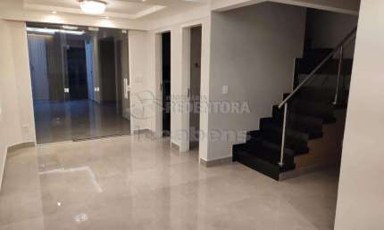 Jardim Yolanda (Cond. Rio Volga) - Sobrado com 03 dormitórios