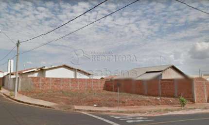 Ótimo terreno de esquina com 307m² no Residencial Machado I