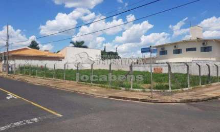 Terreno de 495m² no Parque Residencial Comendador Mancor Daud