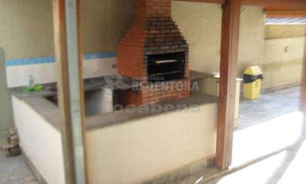 Apartamento no Centro do Rio Preto - SP com 2 dormitórios e elevador
