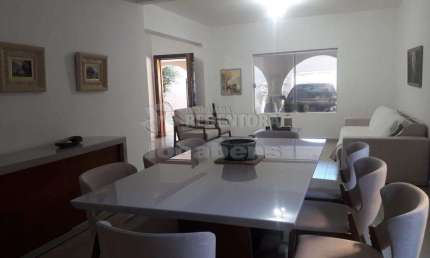 Casa com 5 quartos à venda no Jardim Tarraf, São José do Rio Preto 