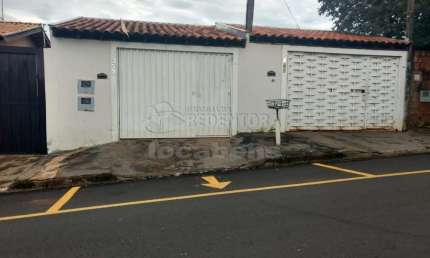 Casa / Padrão - Parque das Aroeiras II - Venda - Residencial