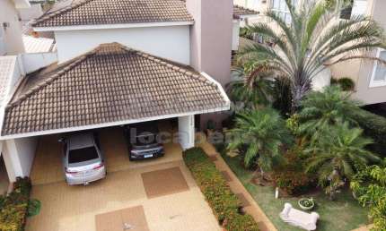Casa em condomínio fechado com 4 quartos à venda no Parque Residencial Damha, São José do Rio Preto 