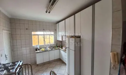 Casa com 3 quartos à venda no Parque Residencial Dom Lafaiete Libânio, São José do Rio Preto 