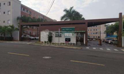 RIO RENO - 2 Dorms, Espetacular, rico em armários, primeiro andar, vaga coberta