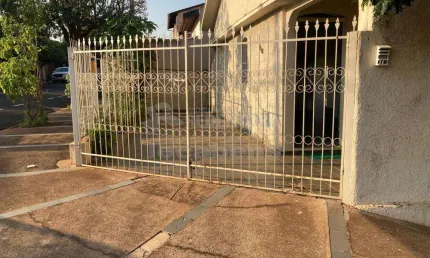 Casa com 3 quartos à venda na Vila Diniz, São José do Rio Preto , 185 m2 por R$ 370.000