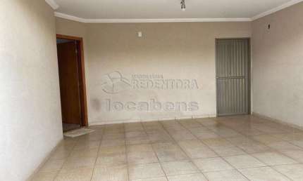 Casa de 3 dormitórios no Parque Residencial Lauriano Tebar II