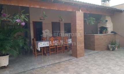 Casa com 3 quartos à venda no Centro, Potirendaba 