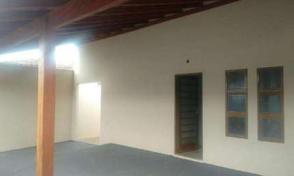 Casa 02 Dormitórios em excelente localização Conjunto Habitacional Costa do Sol