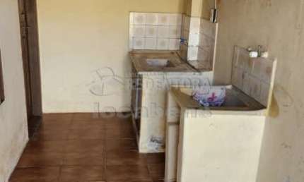 Casa com 1 quarto para alugar na Vila Curti, São José do Rio Preto 