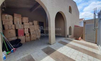 Santos Dumont - Casa comercial com 4 dormitórios para salas